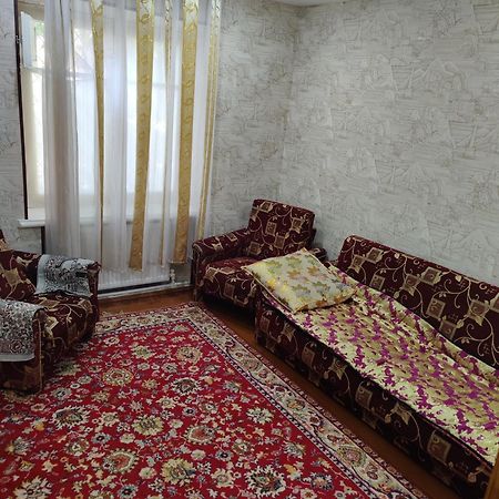 Muharram Homestay In The Neighborhood Of The Registan Square, 家族 ゲストハウス サマルカンド エクステリア 写真