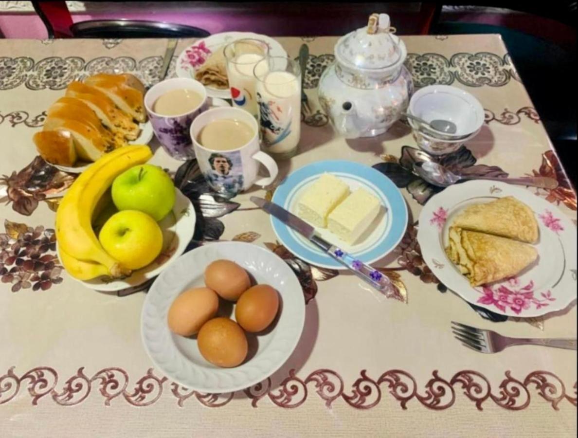 Muharram Homestay In The Neighborhood Of The Registan Square, 家族 ゲストハウス サマルカンド エクステリア 写真