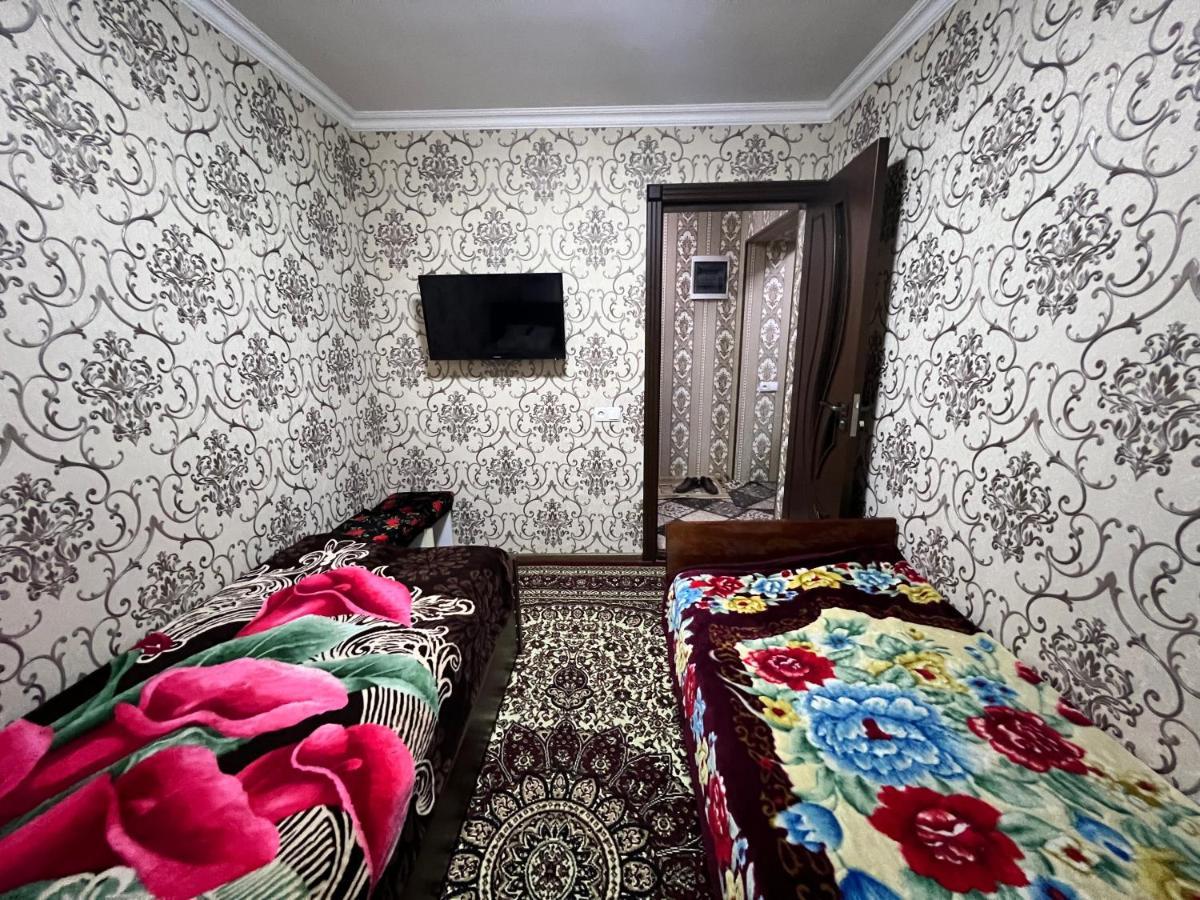 Muharram Homestay In The Neighborhood Of The Registan Square, 家族 ゲストハウス サマルカンド エクステリア 写真